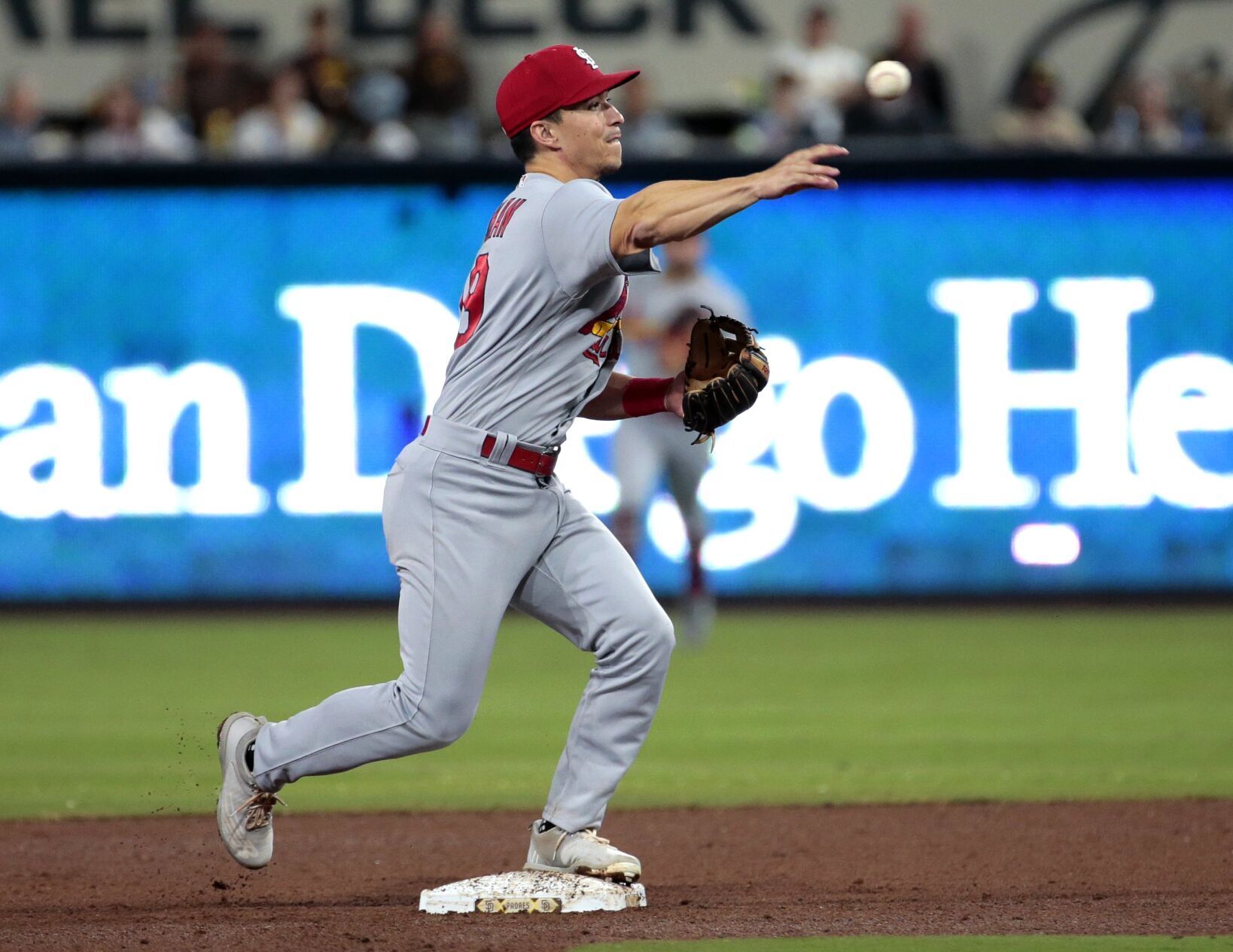 Cardinals lose 1-0 to Padres
